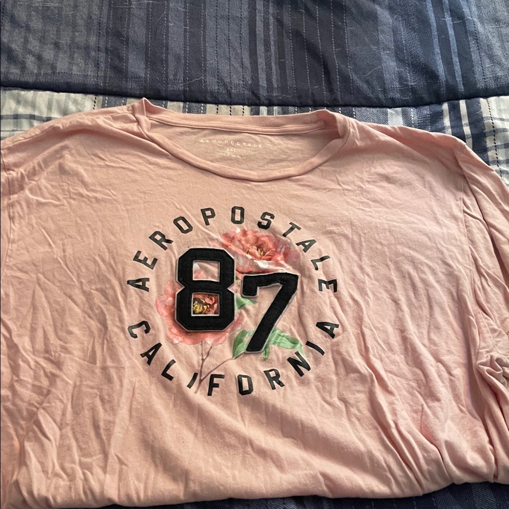 Aeropostale Pink '87 California Floral Short Sleeve Tee